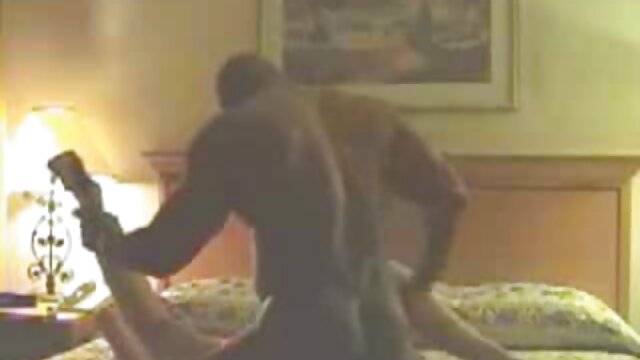 Giovane uomo con giocattolo video gay gratis gratis con russo mamma fanculo
