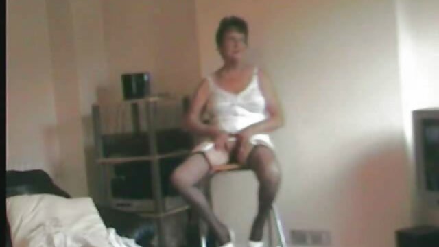 Dolce giovane ragazza succhia grande cazzo video gay gratis nuovi