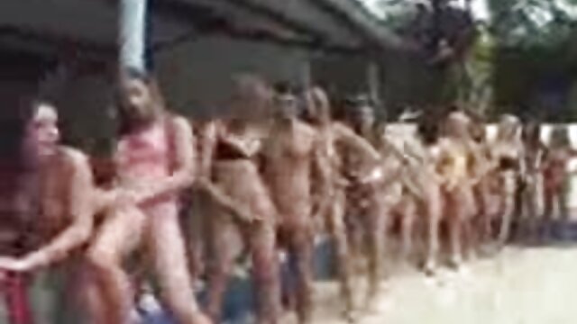 Due video pornogay hd marcio micio affamato russo figlio calvo