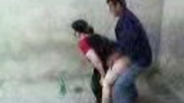 Ha fatto l'amore con un predatore giovane in figa e finire filme porno gratis gey