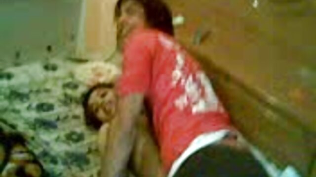 Molto video gay gratuiti caldo giovane ragazza nella figa