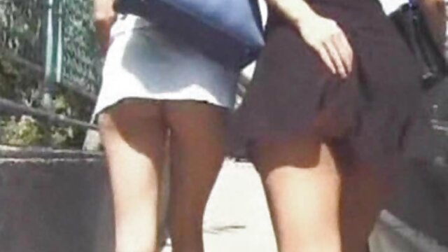 Bianco gentiluomo in figa video porno gay gratis online